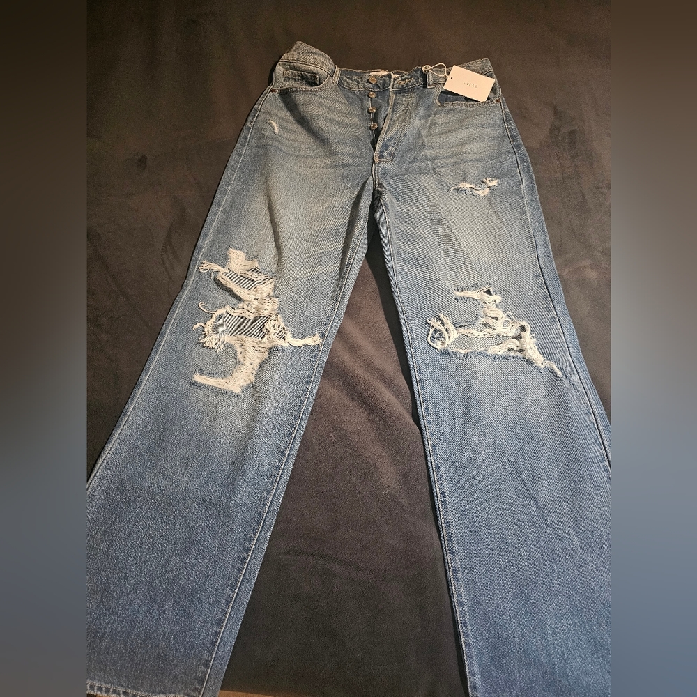 New with Tags, High waist Wide leg distressed jeans. SIZE 13